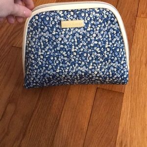 Medium size make up bag